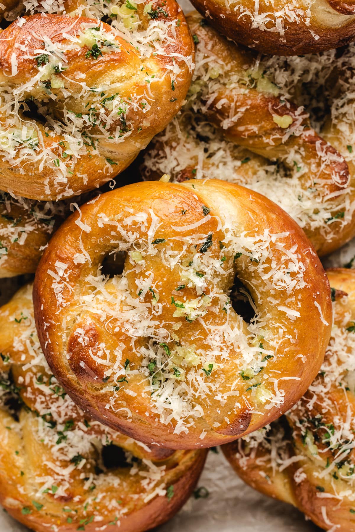 Bretzels à l’ail et au parmesan –