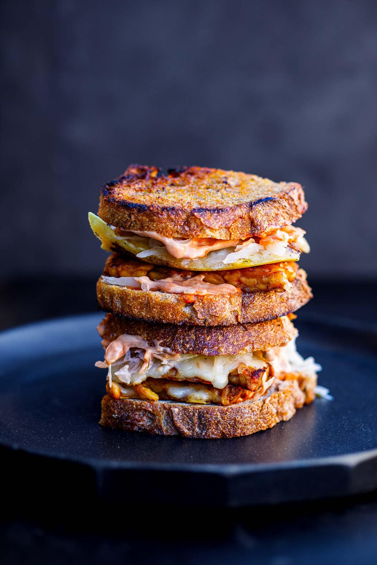 Sandwich Reuben au Tempeh