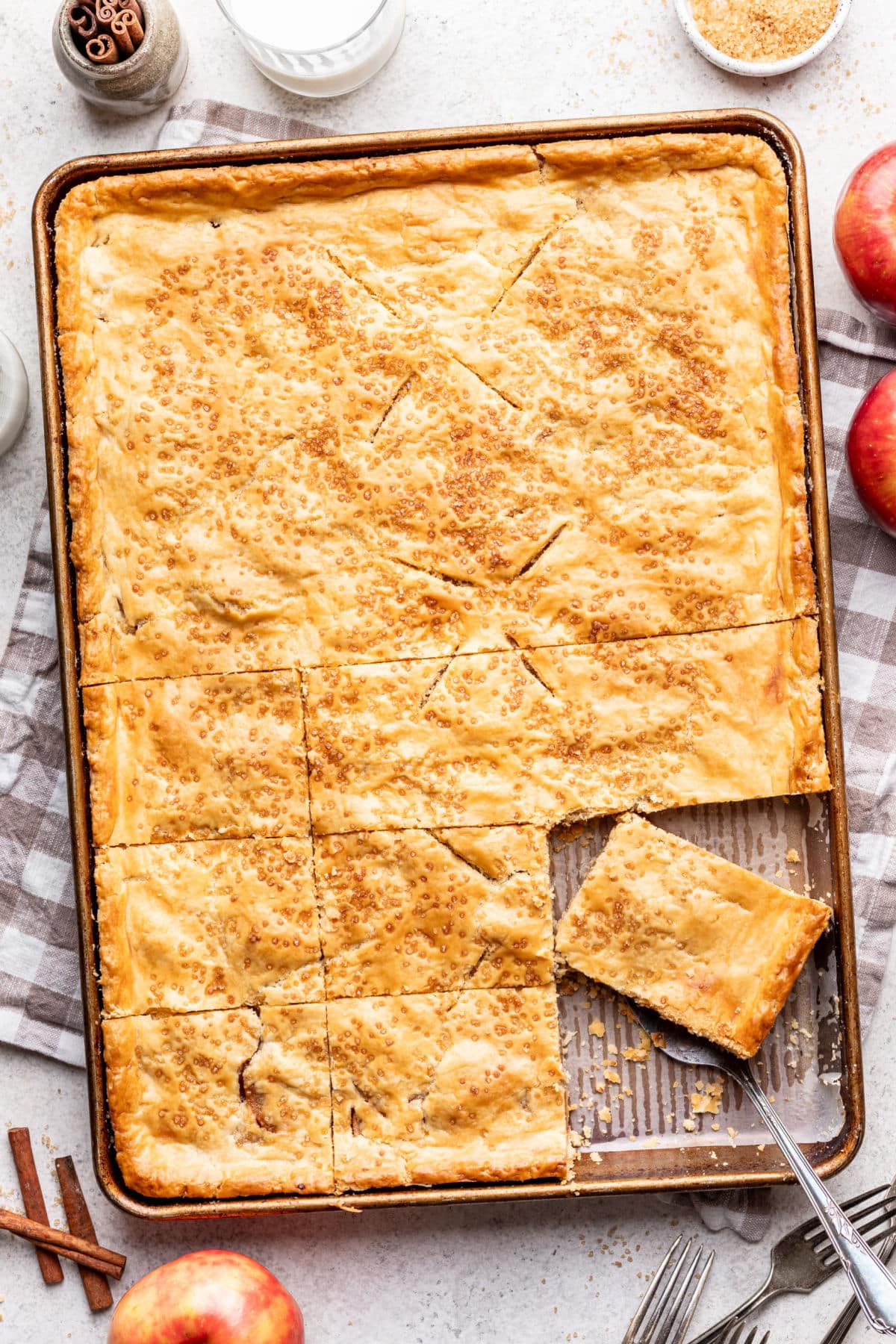 Apple slab pie 11 1200.jpg