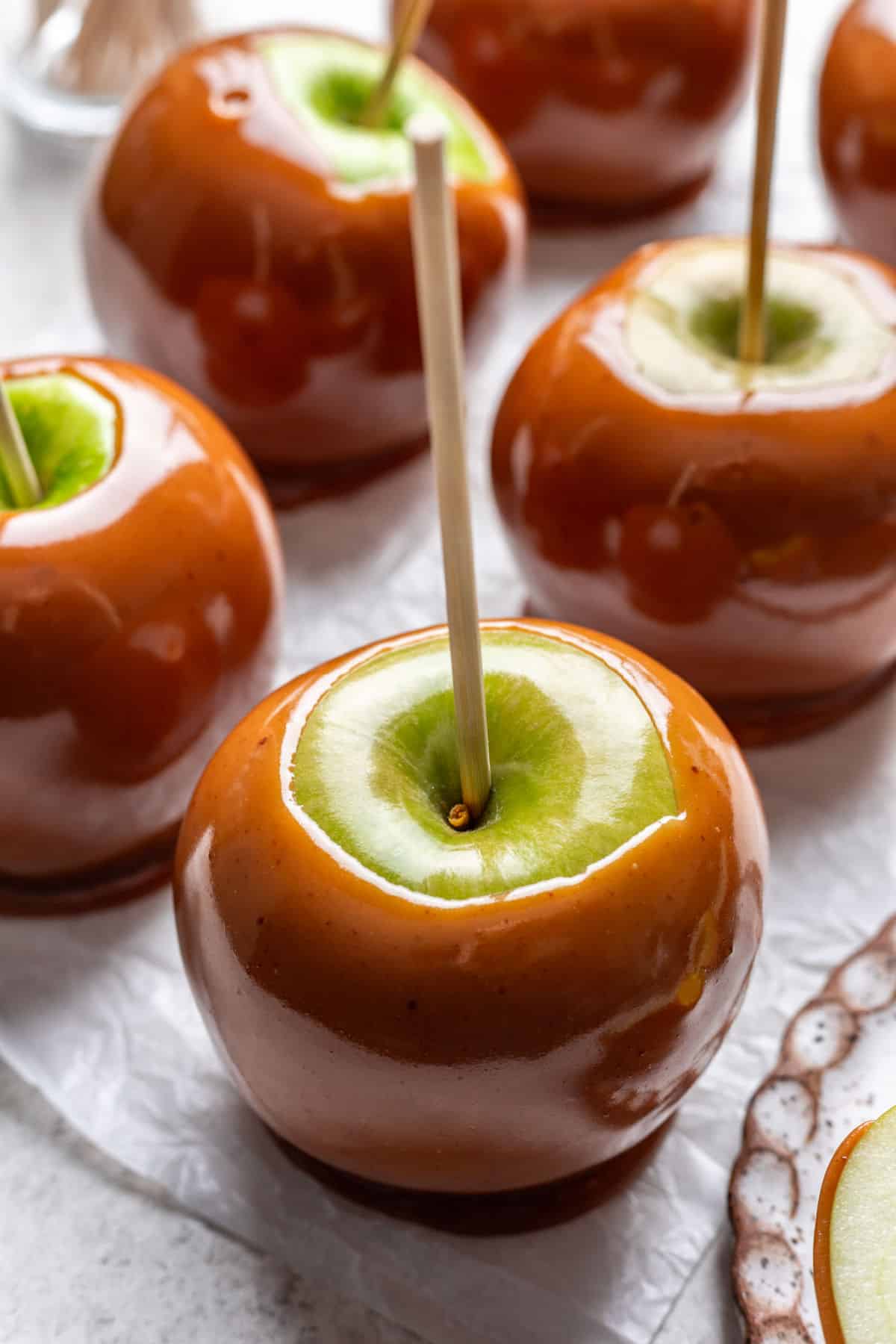 Homemade caramel apples 4 1200.jpg