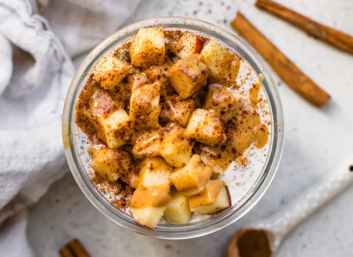 Chia pudding with apples and peanut butter 6.jpg