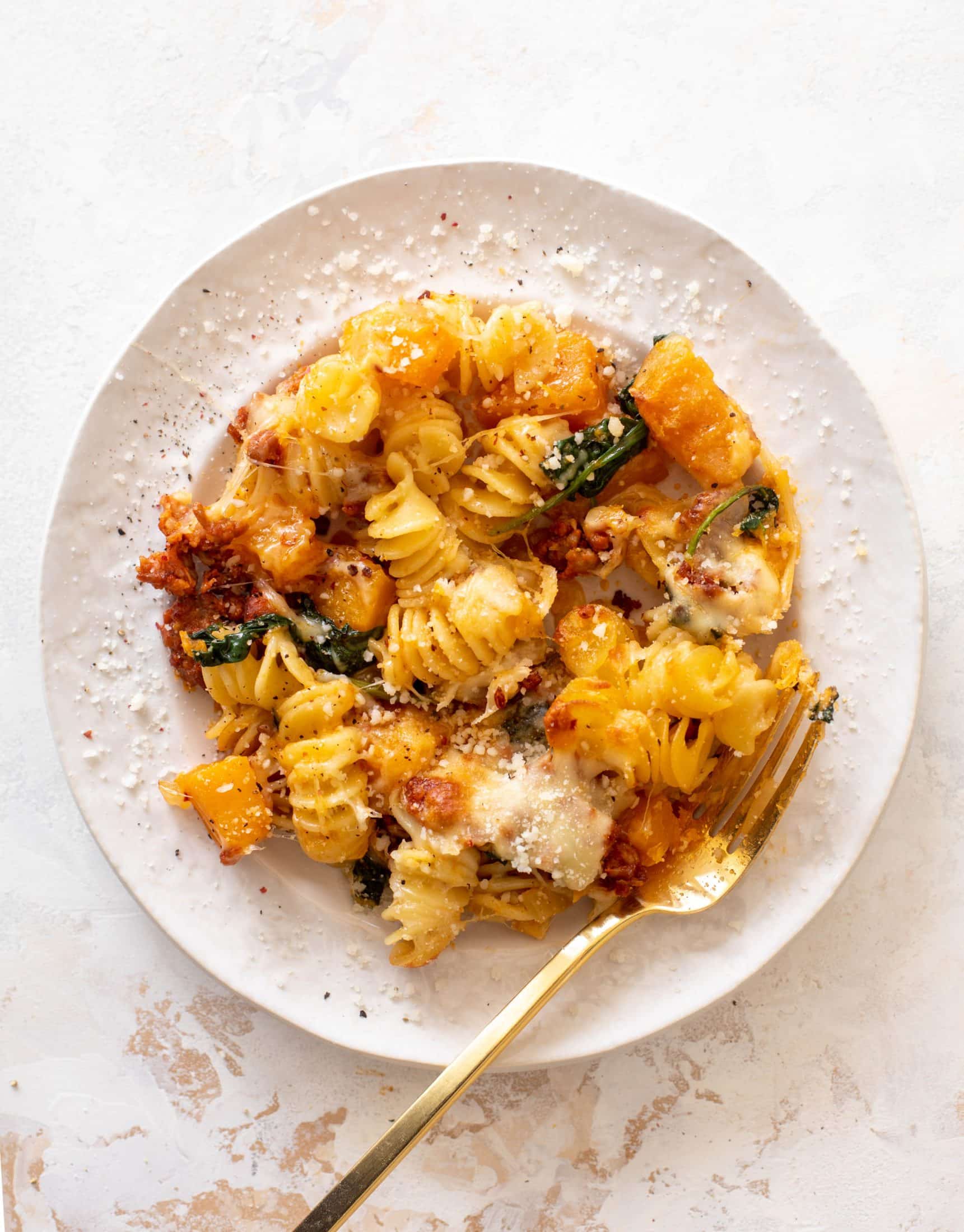 Pâtes au Saucisse et Courge Butternut Rôtie