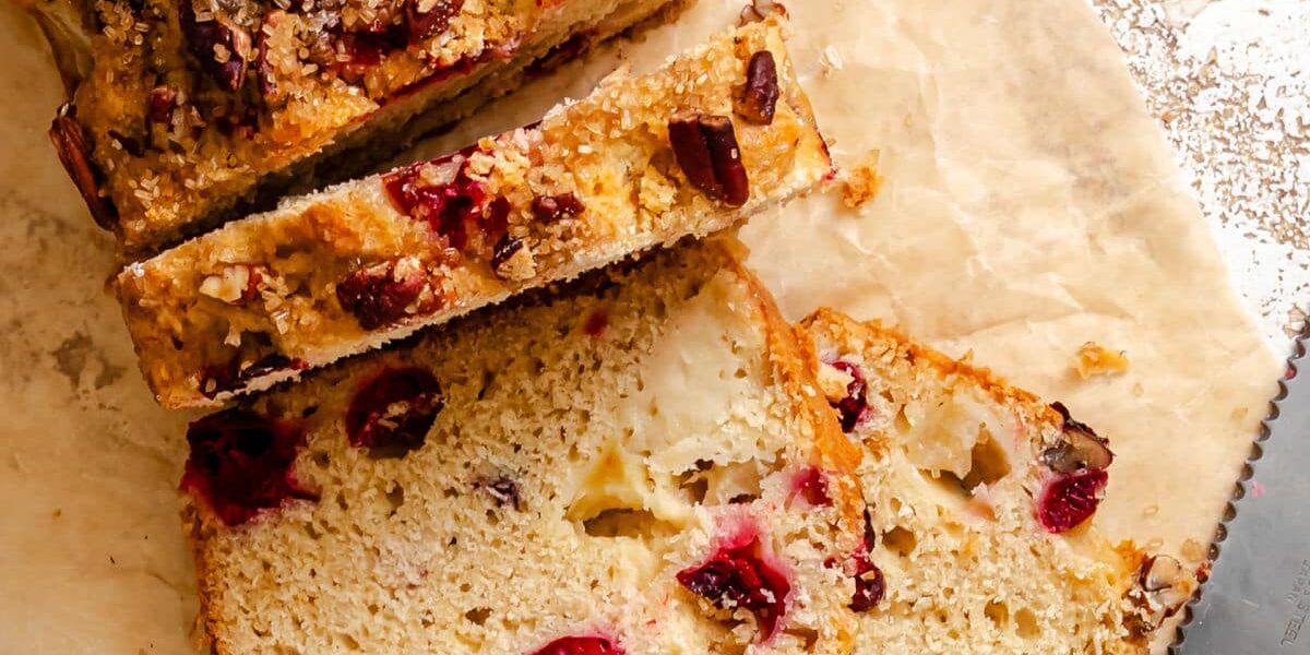 Cranberry apple bread 13 100.jpg