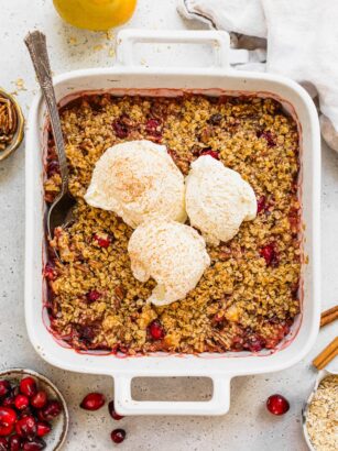 Cranberry pear crumble 11.jpg