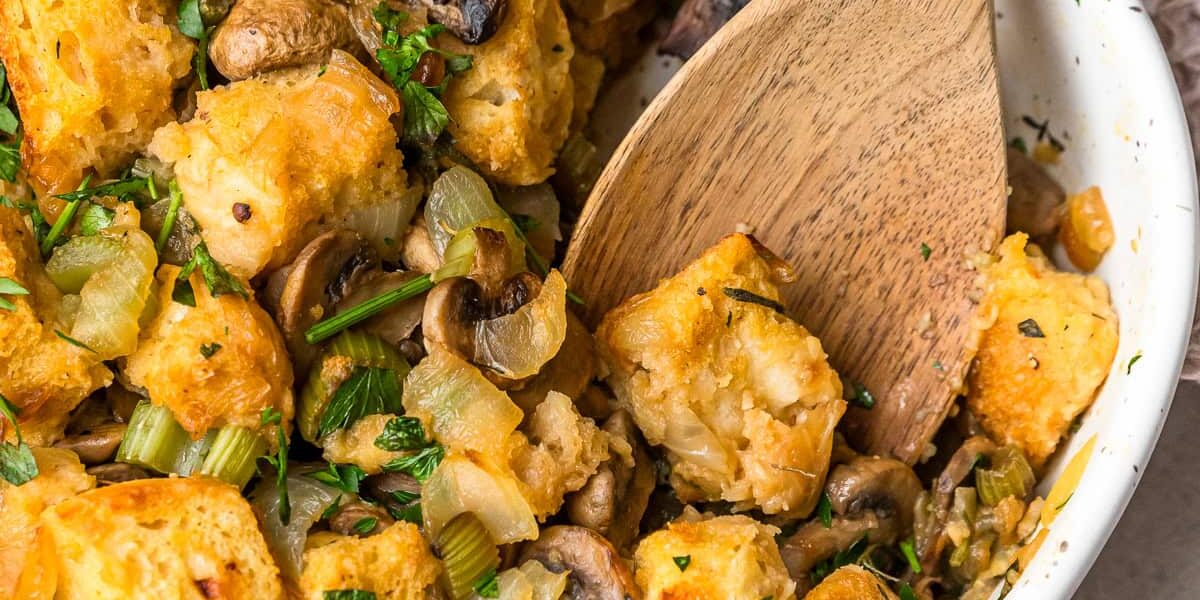 Sourdough stuffing 10.jpg