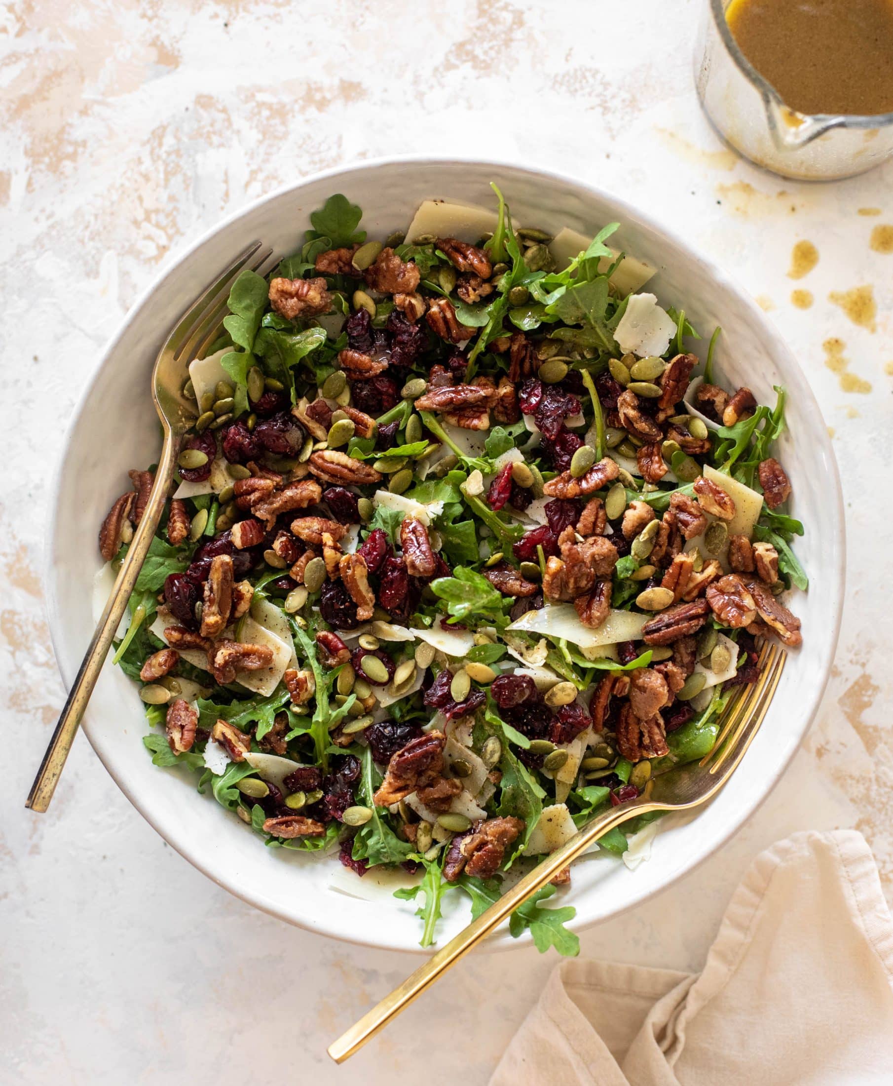 Salade de Thanksgiving avec Vinaigrette à l&rsquo;Érable Salé