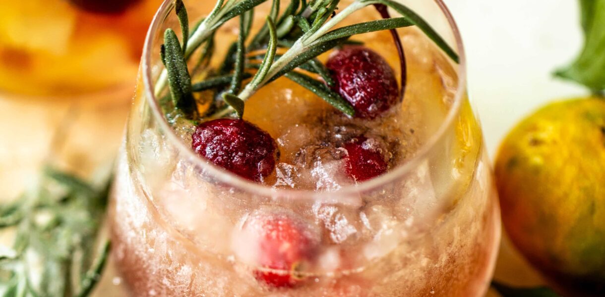 Mistletoe manhattan 3.jpeg