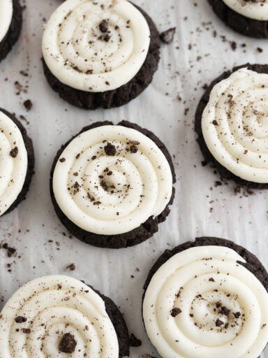 Small chocolate oreo cookies 16.jpg