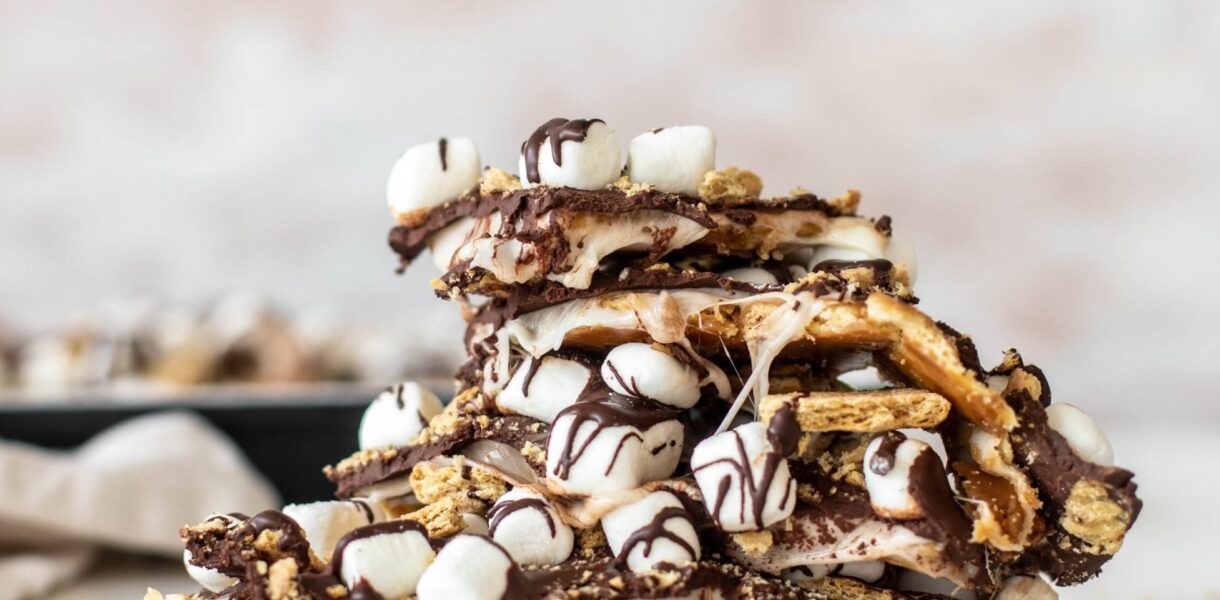 Smores toffee bark 12 scaled.jpg