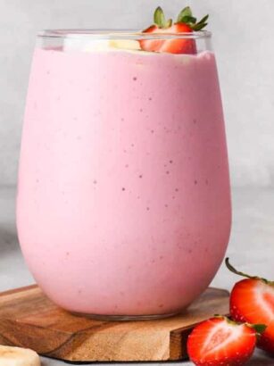 Strawberry banana smoothie recipe 7.jpg