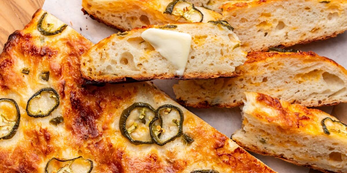 No knead cheddar jalapeno bread 6 1200.jpg
