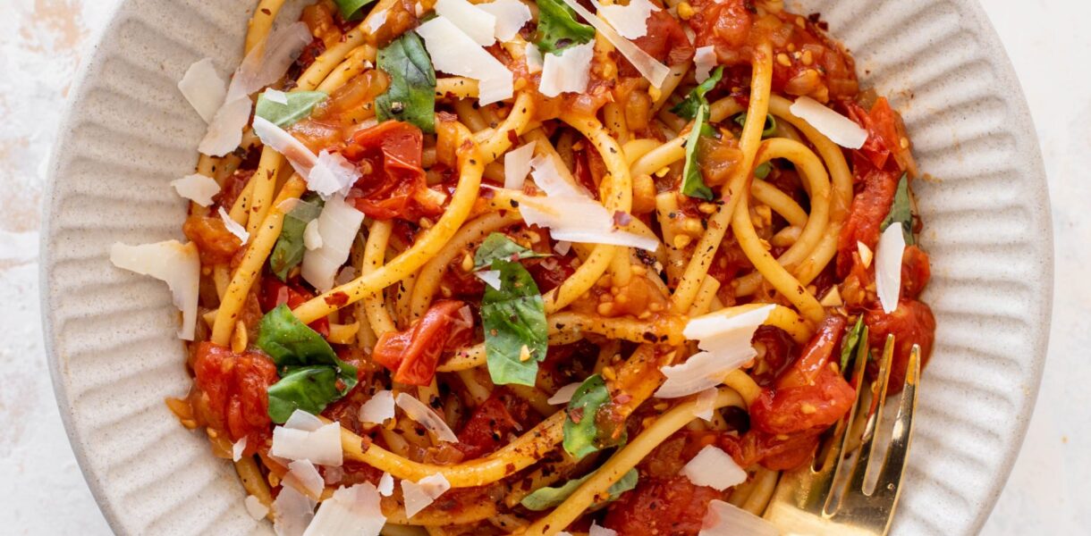 Winter burst tomato sauce 15 scaled.jpg