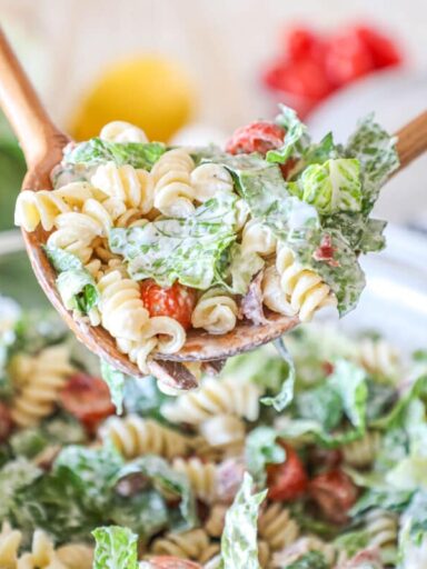 Creamy ranch pasta salad horiz.jpg