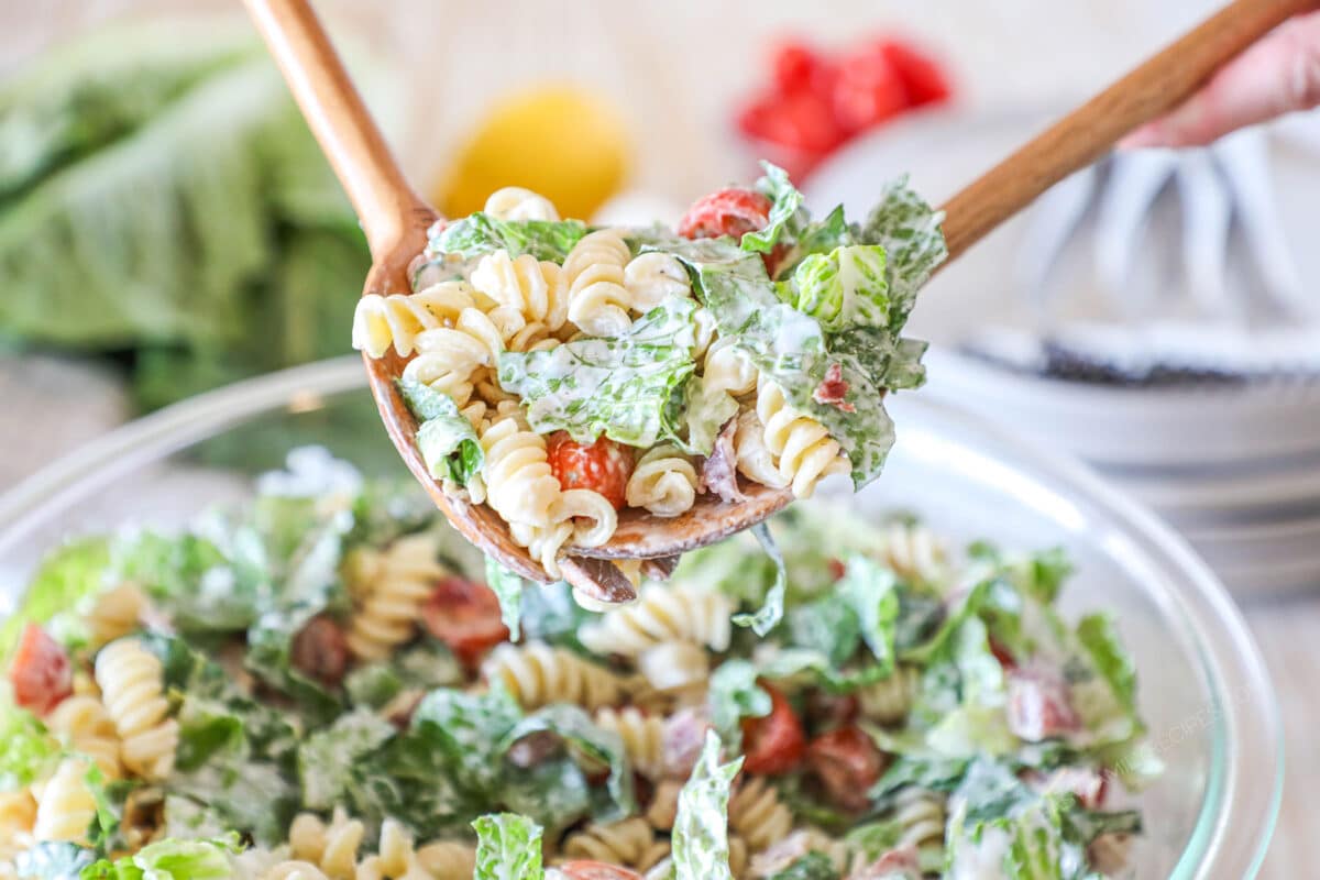Creamy ranch pasta salad horiz.jpg