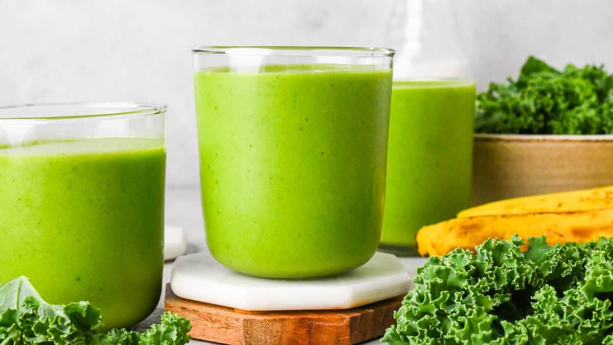 Smoothie de chou frisé aux fruits – JoyFoodSunshine