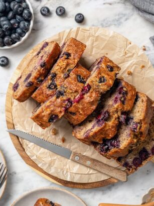 Blueberry banana bread 13.jpg