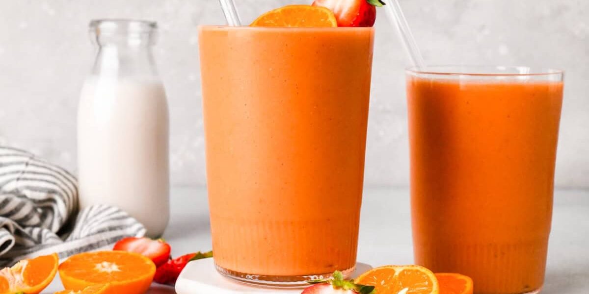 Carrot fruit smoothie recipe 16x9 1.jpg