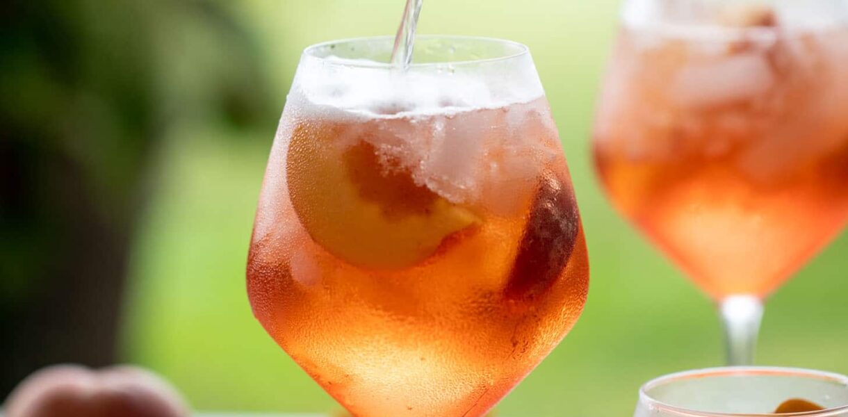 Rose peach aperol spritz 17.jpeg