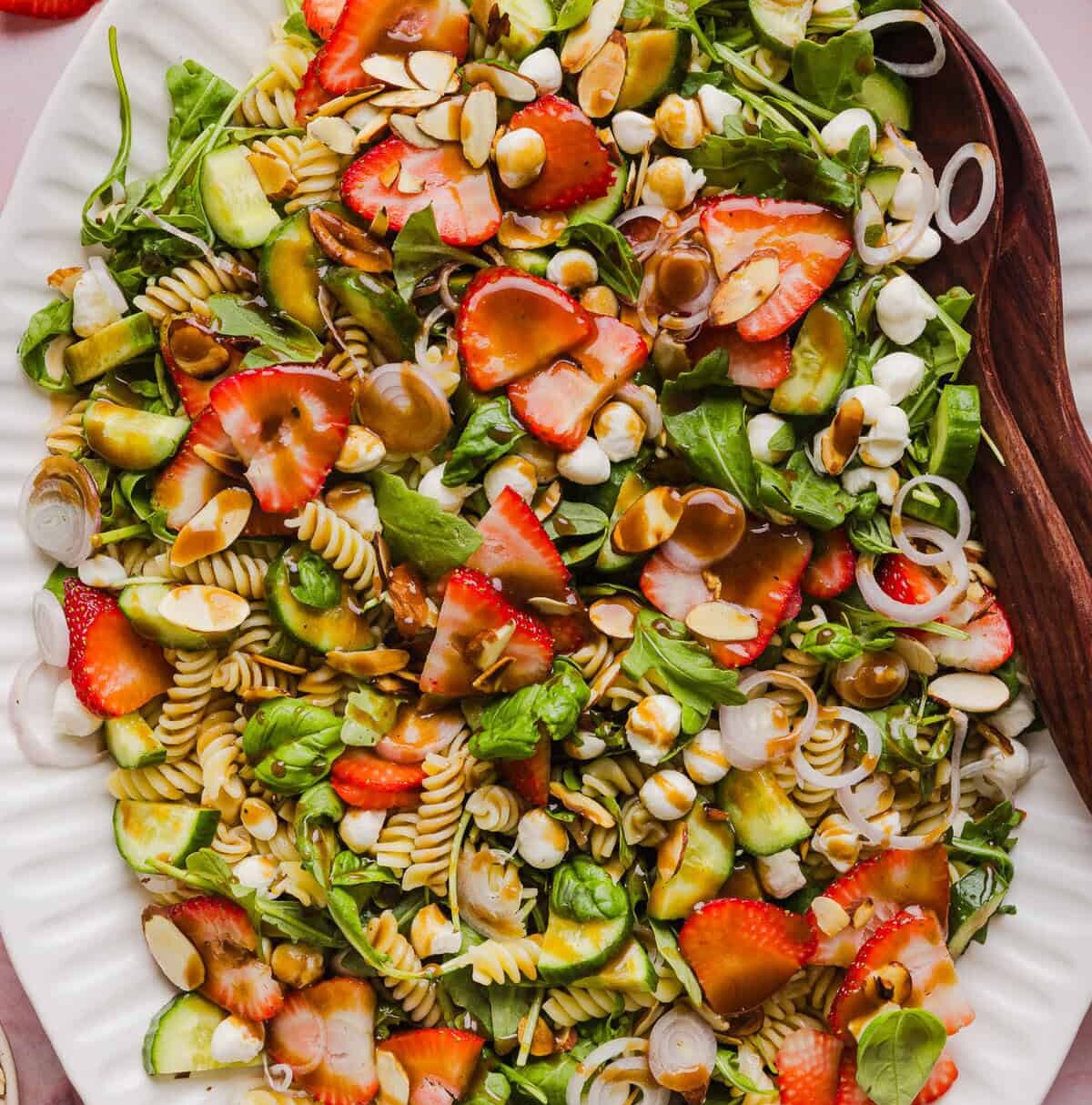 Strawberry balsamic pasta salad 10.jpg