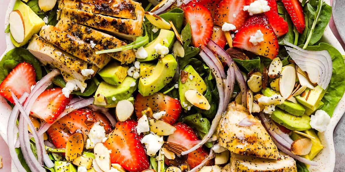 Strawberry chicken salad 3.jpg